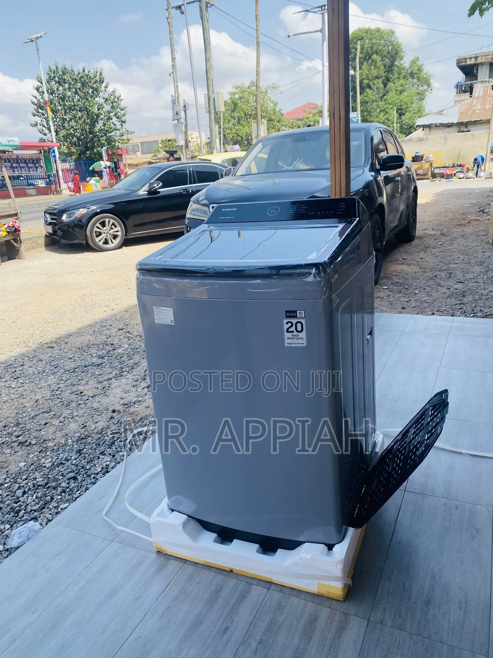 Original Samsung WA13CG5441BYN 13kg Washing Machine.