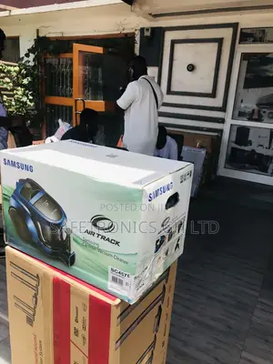 Purchase Electric  Black Vacuum Cleaner Vcc457054k Samsung