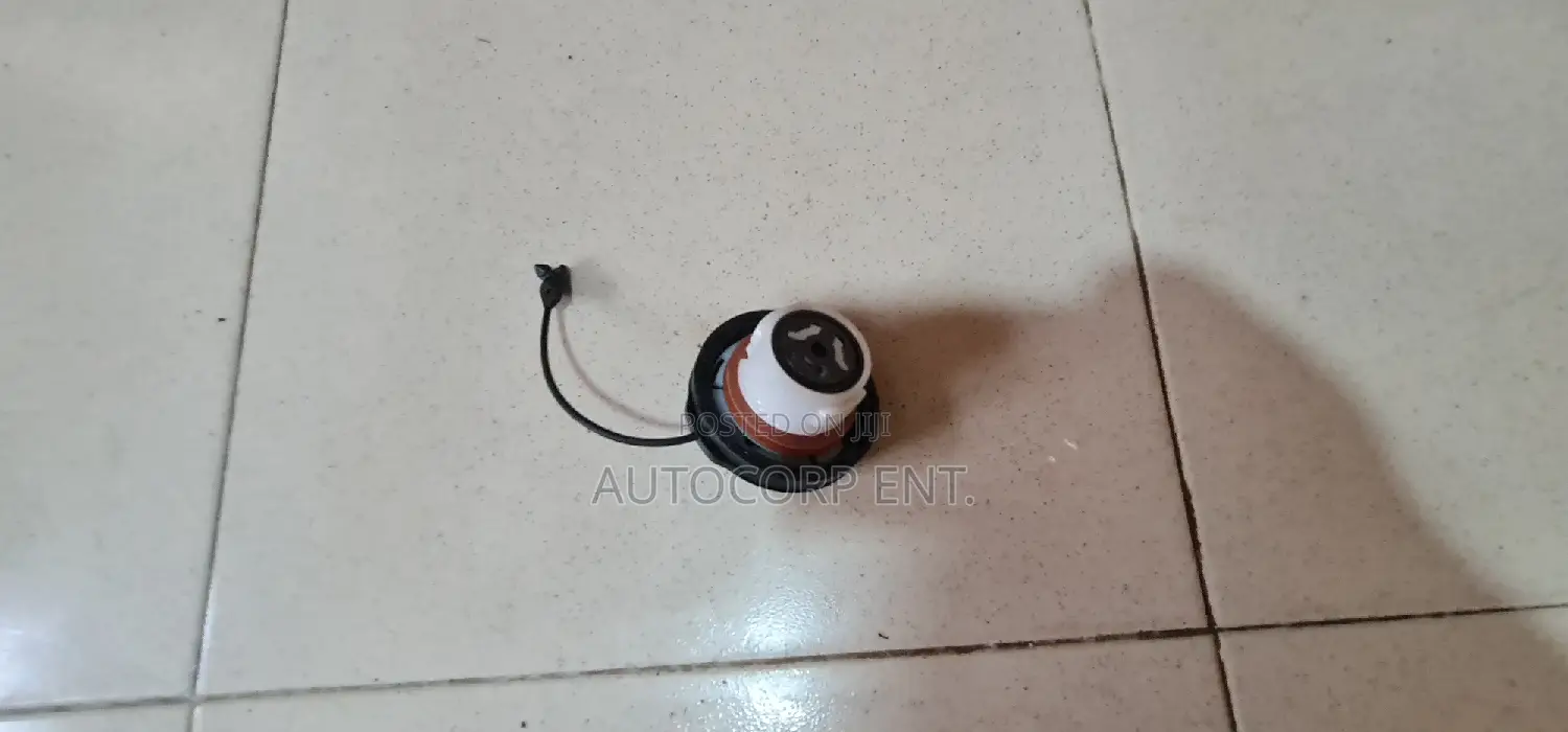 2008 - 2015 Jaguar XF Fuel Door With Cap