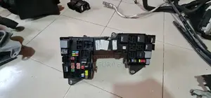 2013 - 2015 Jaguar Xf Main Fuse Box 2.0t