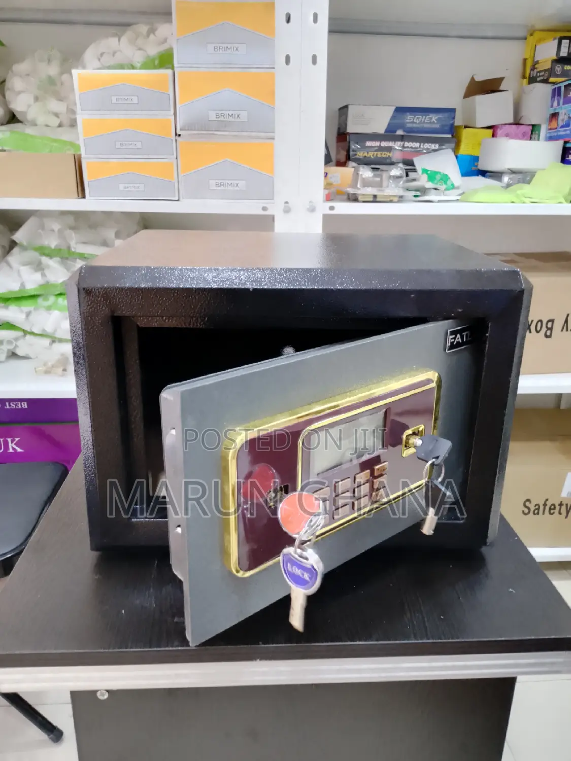 Money Safe Locker Fireproof - 33 Kg