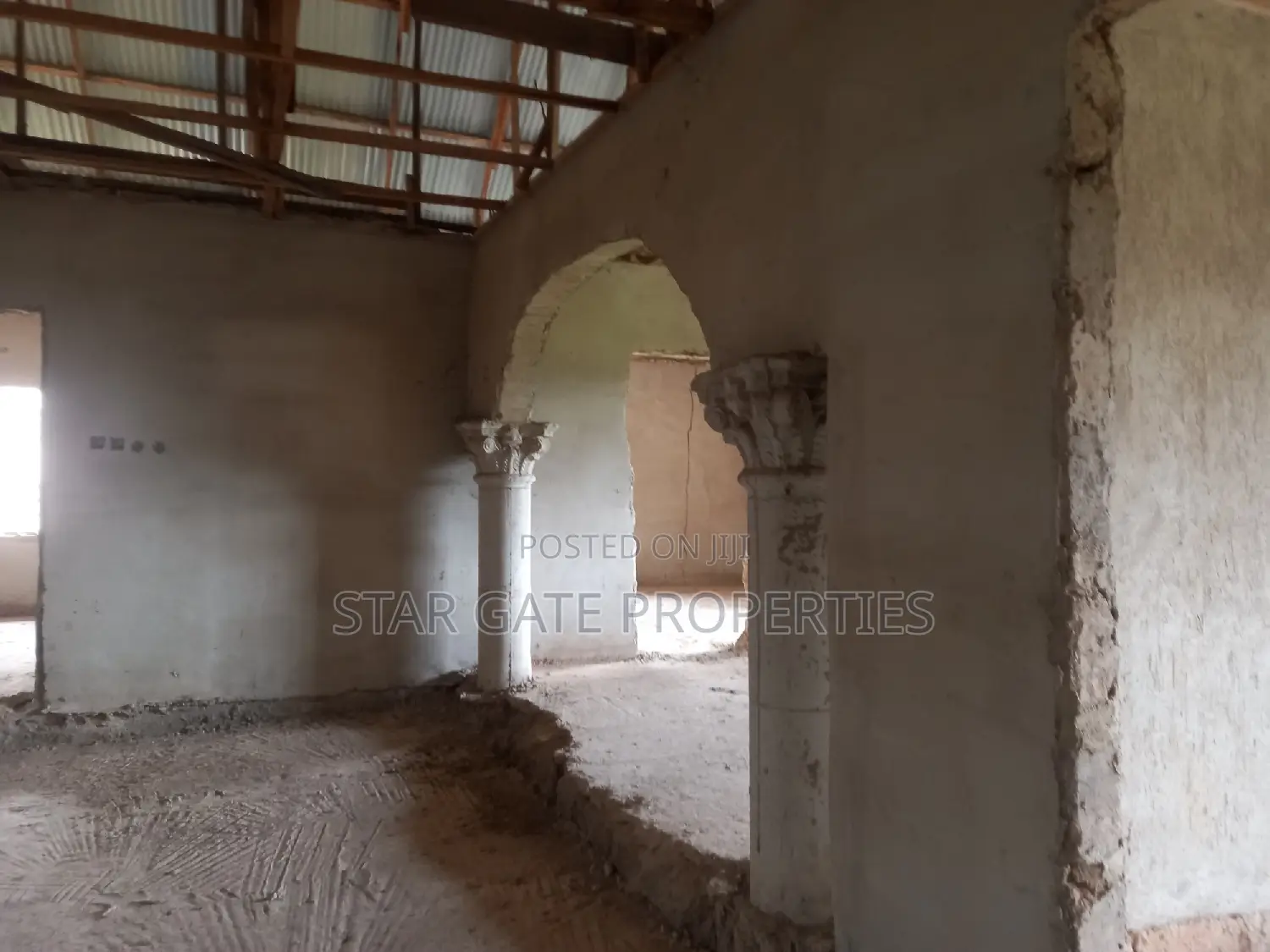 7bdrm House In Krobo, Near Kenyasi, Kwabre For Sale