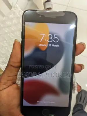 Apple iPhone 7 Plus 128 GB Black