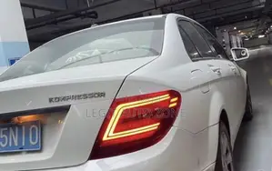 Mercedes Benz 2008-2014 W204 C250-C300 LED Taillights
