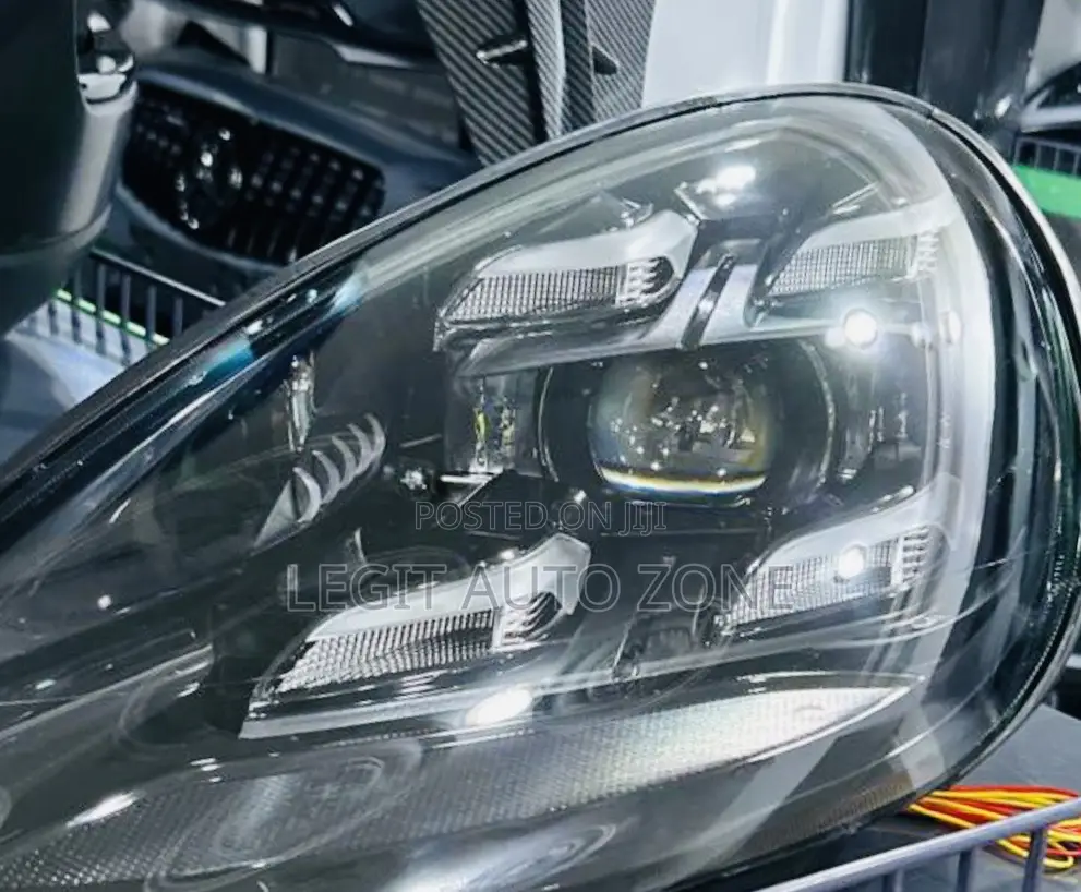 Porsche Cayenne 2012-2017 Upgrade Headlight