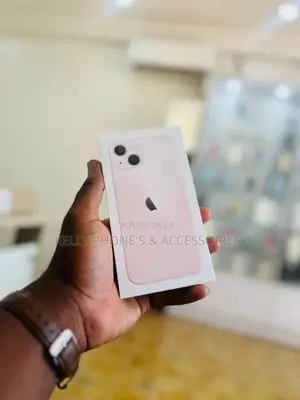 New Apple iPhone 13 128 GB Pink