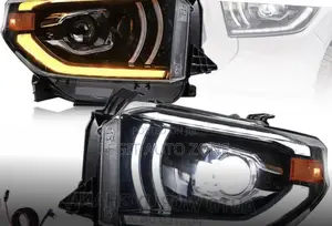 Toyota Tundra 2014-2020 Spec Headlight