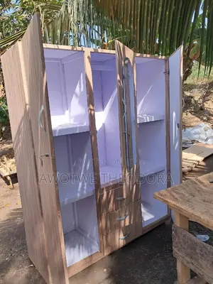 Quality 3in1 Wardrobe ( Payment After Delivery)