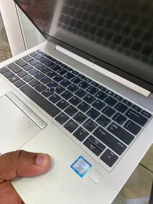 Laptop HP EliteBook 830 G5 8GB Intel Core I5 SSD 256GB