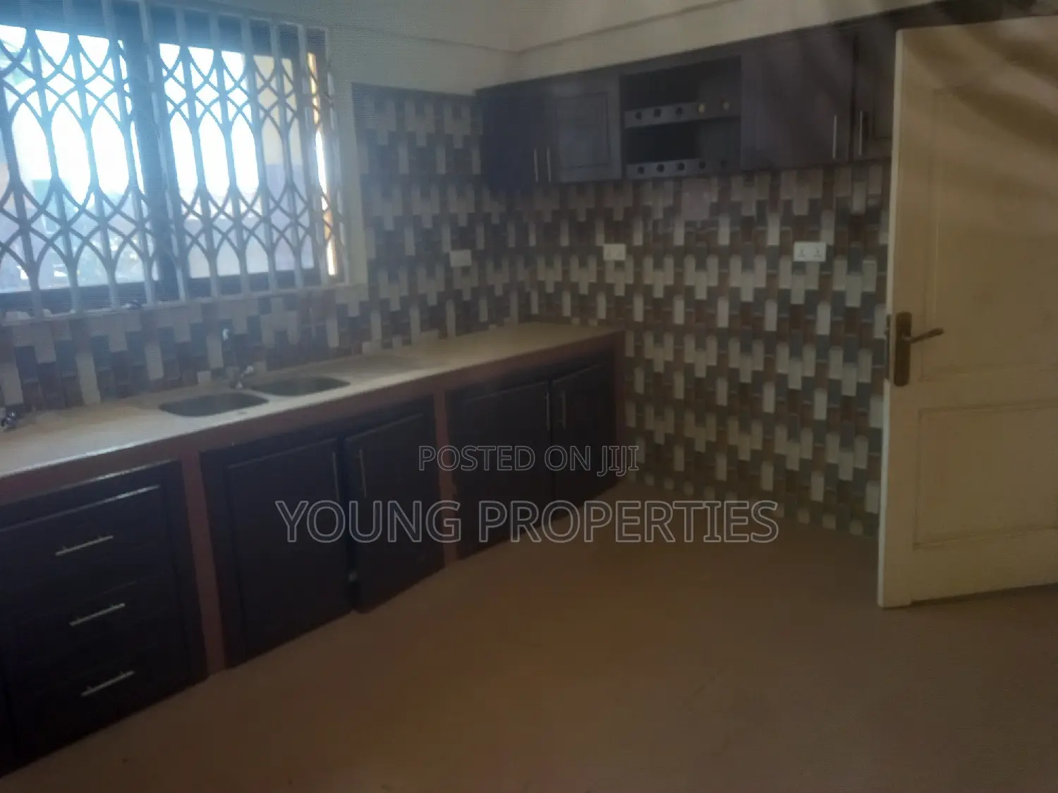 2bdrm Apartment in Ablekuma for rent