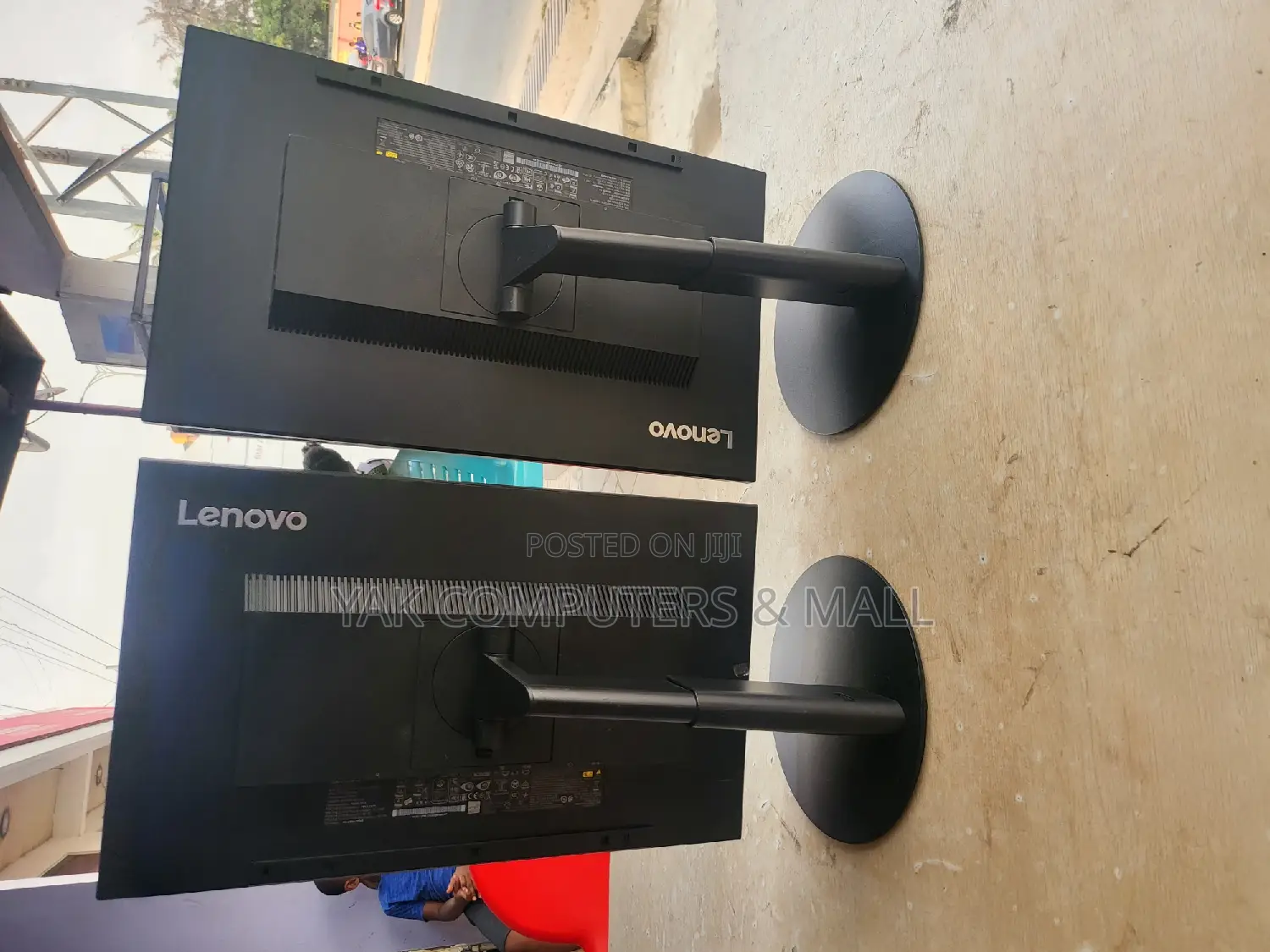 24inch Lenovo Bezeles Monitor Ips Display,Hdmi,Dp Vga USB