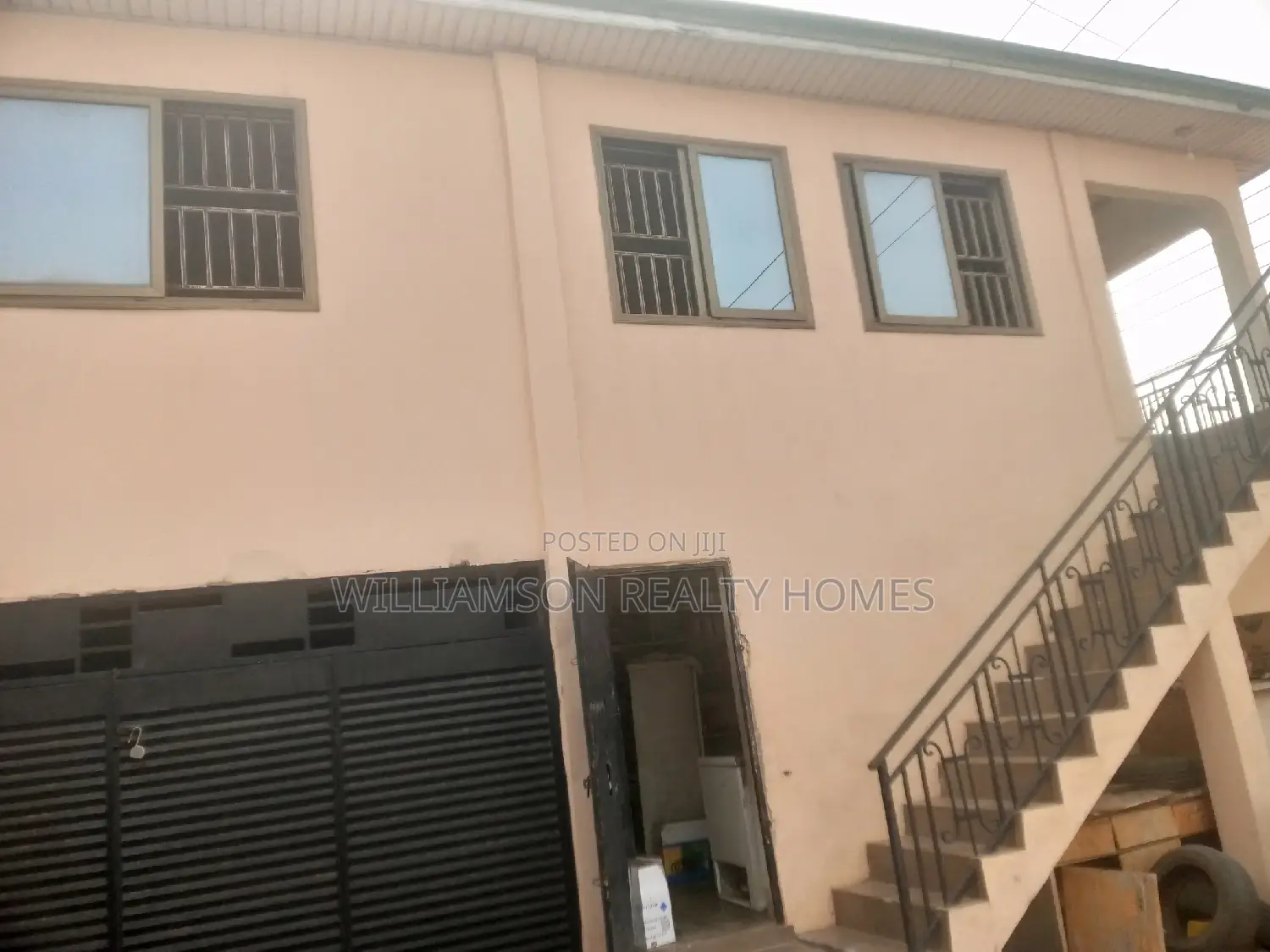 2bdrm Apartment in Community 18 Area, Spintex for rent