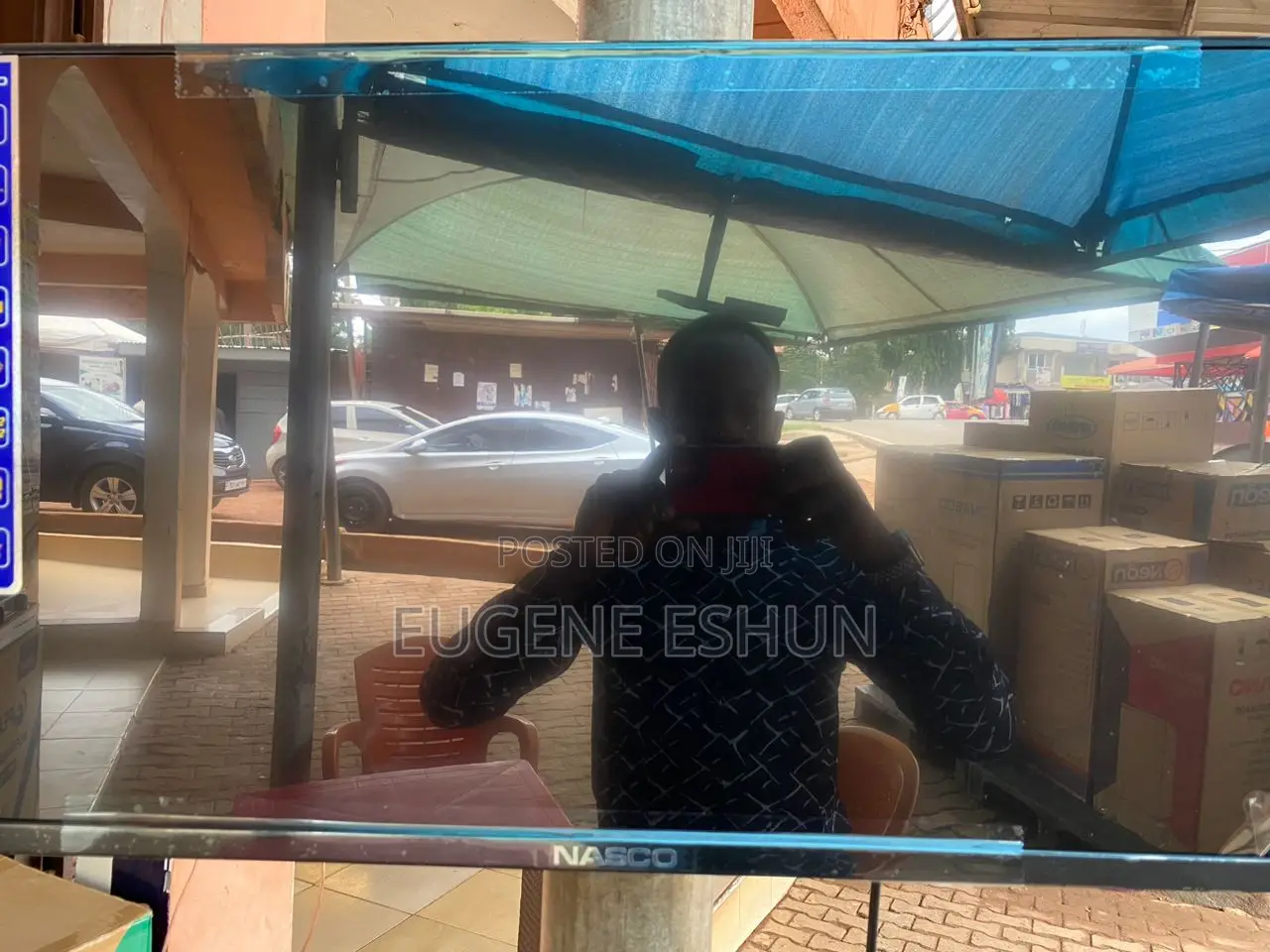 Nasco 32" Satellite Tv