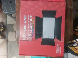 RGB PRO LED 800 With Remote