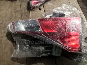 Toyota Rav 4 2015 Taillight (Pair)