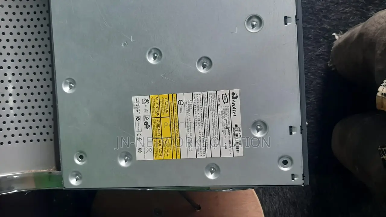 The Cisco Catalyst C3750 -48ts-S Series