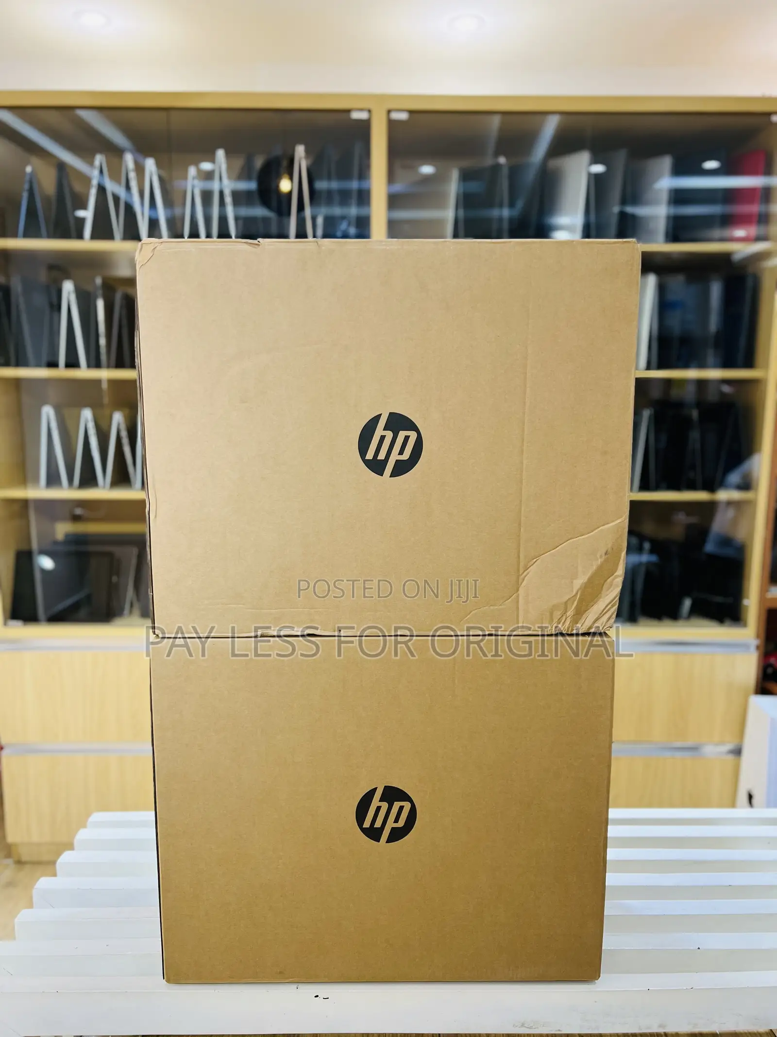 New Desktop Computer HP AiO 24 8GB Intel Core I5 SSD 256GB