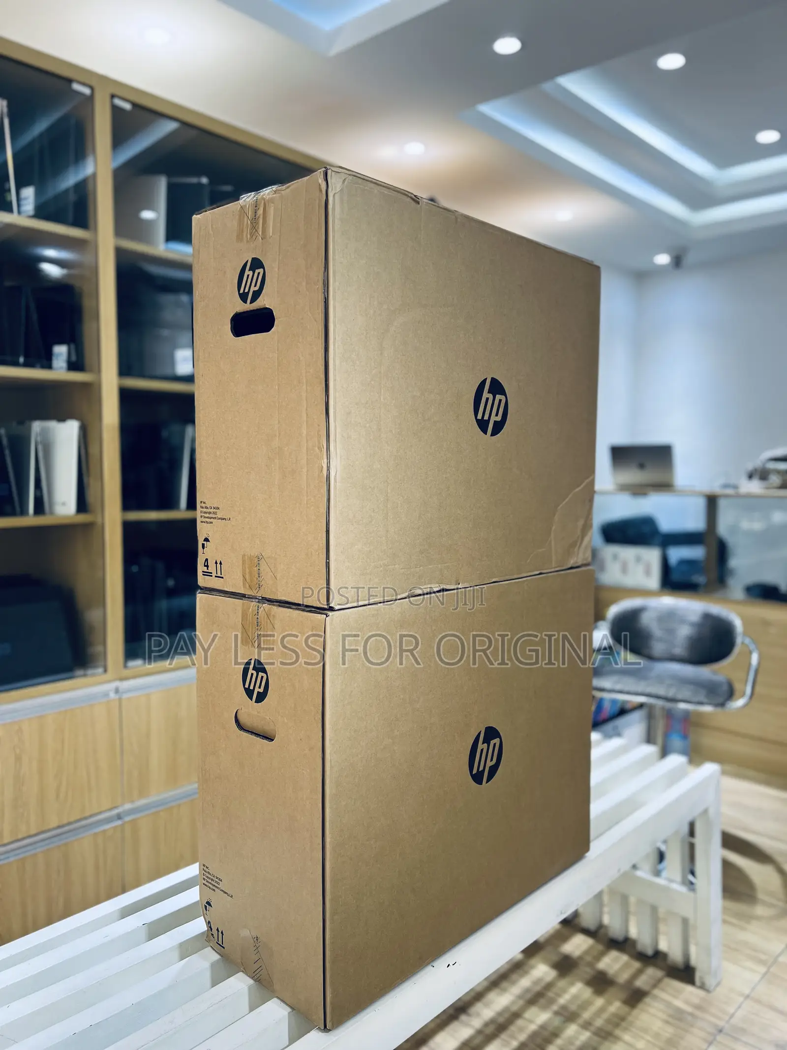 New Desktop Computer HP AiO 24 8GB Intel Core I5 SSD 256GB