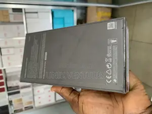 New Samsung Galaxy S10 128 GB Black