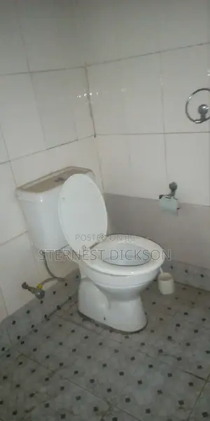 1bdrm Block of Flats in Awudu Agency, Baah Yard for rent