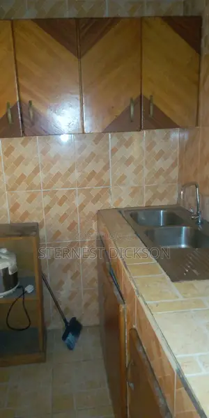 1bdrm Block of Flats in Awudu Agency, Baah Yard for rent