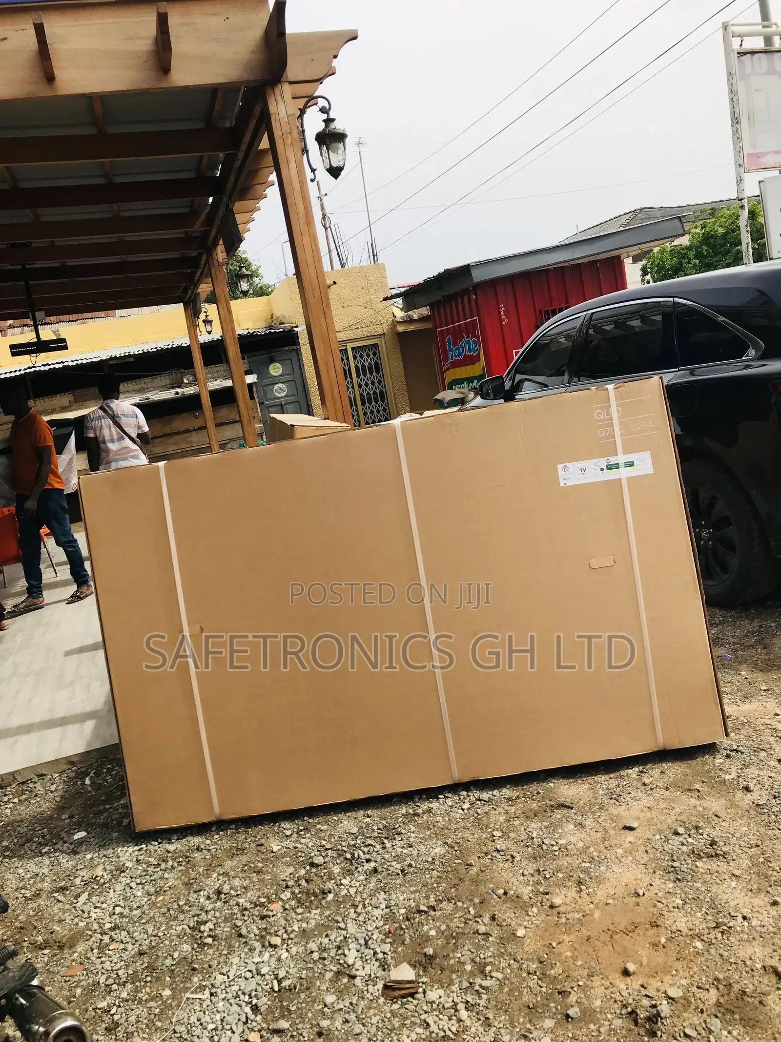 Glossy Black Qled Samsung Electric Smart 85 Inches Tv