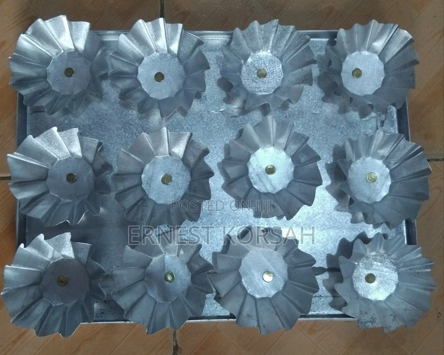 Pattern Tin for Catering
