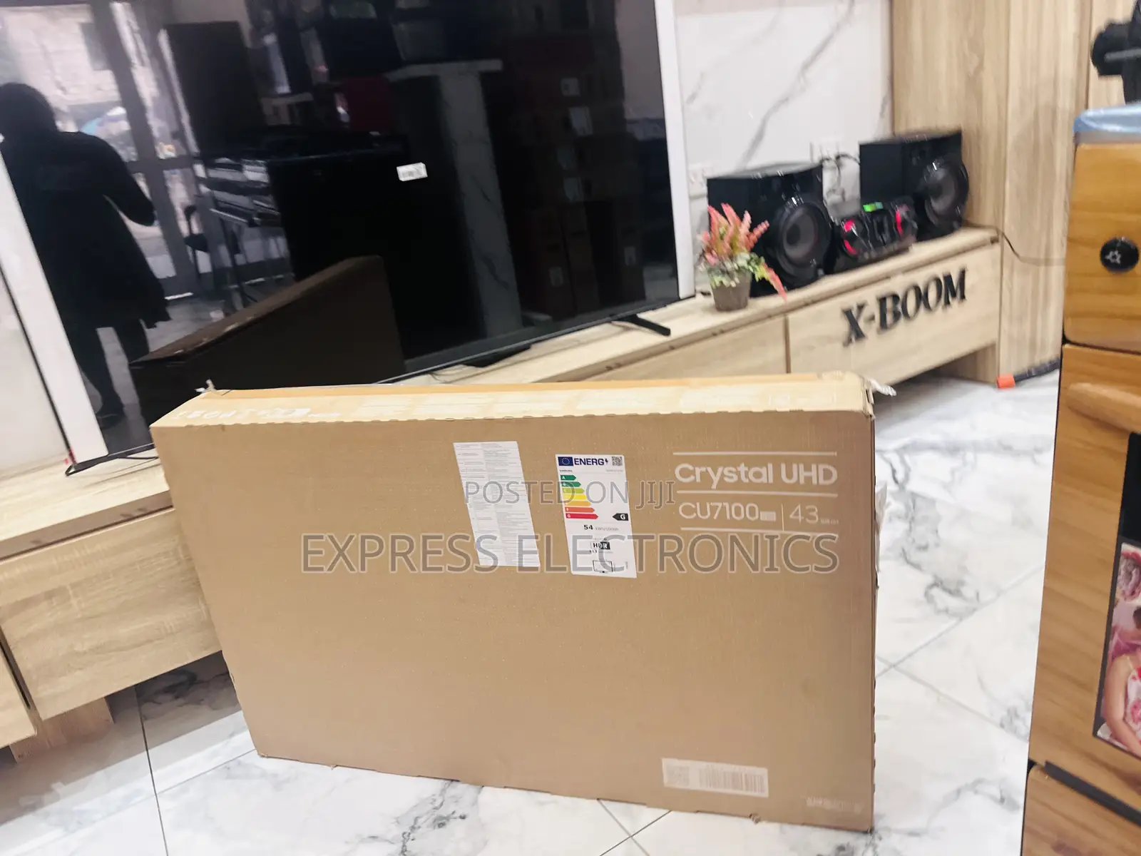 Available Now UHD Smart Samsung 43”Cu7000