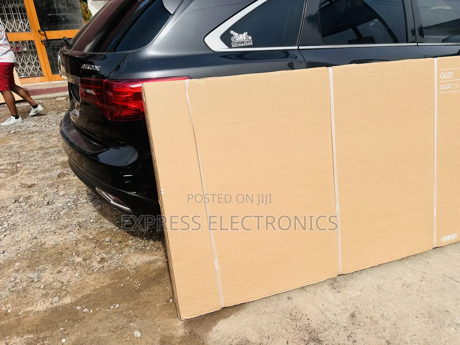Quantum Dot QLED UHD Smart Samsung 85”Q60