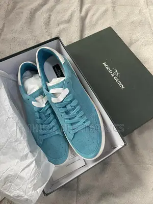 Rodd & Gunn Street Sneakers (Size 44)