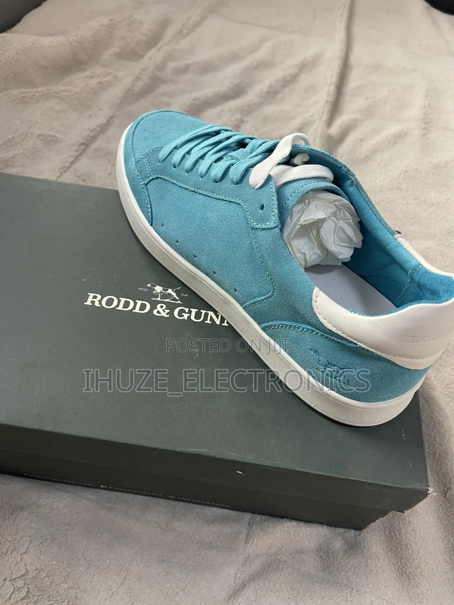 Rodd & Gunn Street Sneakers (Size 44)