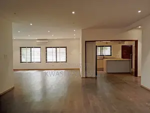 5bdrm House in Adanseman New, Weija for sale