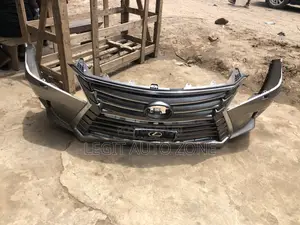 Lexus LX570 Complete Bumper