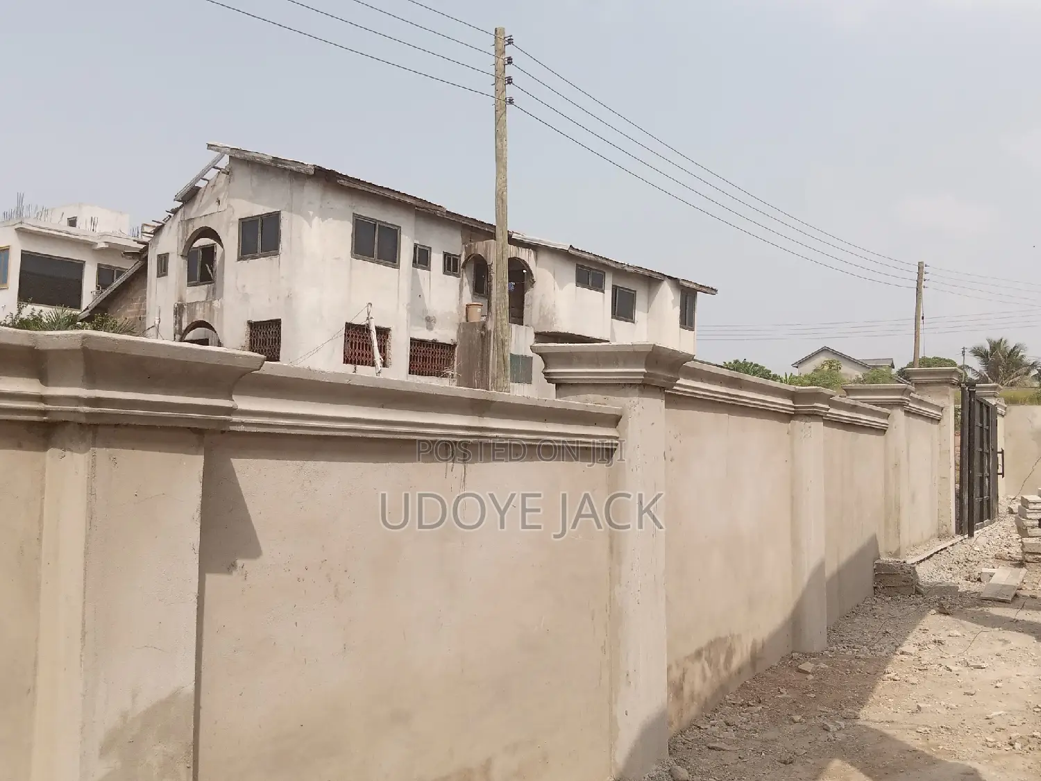 Parapet and Fence War Coping and Age War Designs