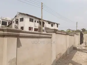 Parapet and Fence War Coping and Age War Designs