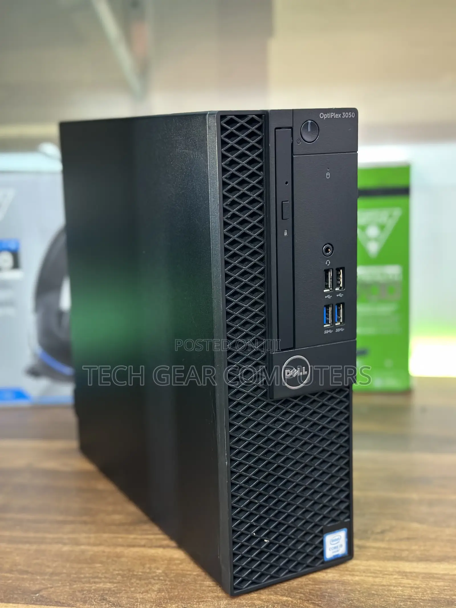 Desktop Computer Dell OptiPlex 3050 8GB Intel Core i5 SSD 256GB