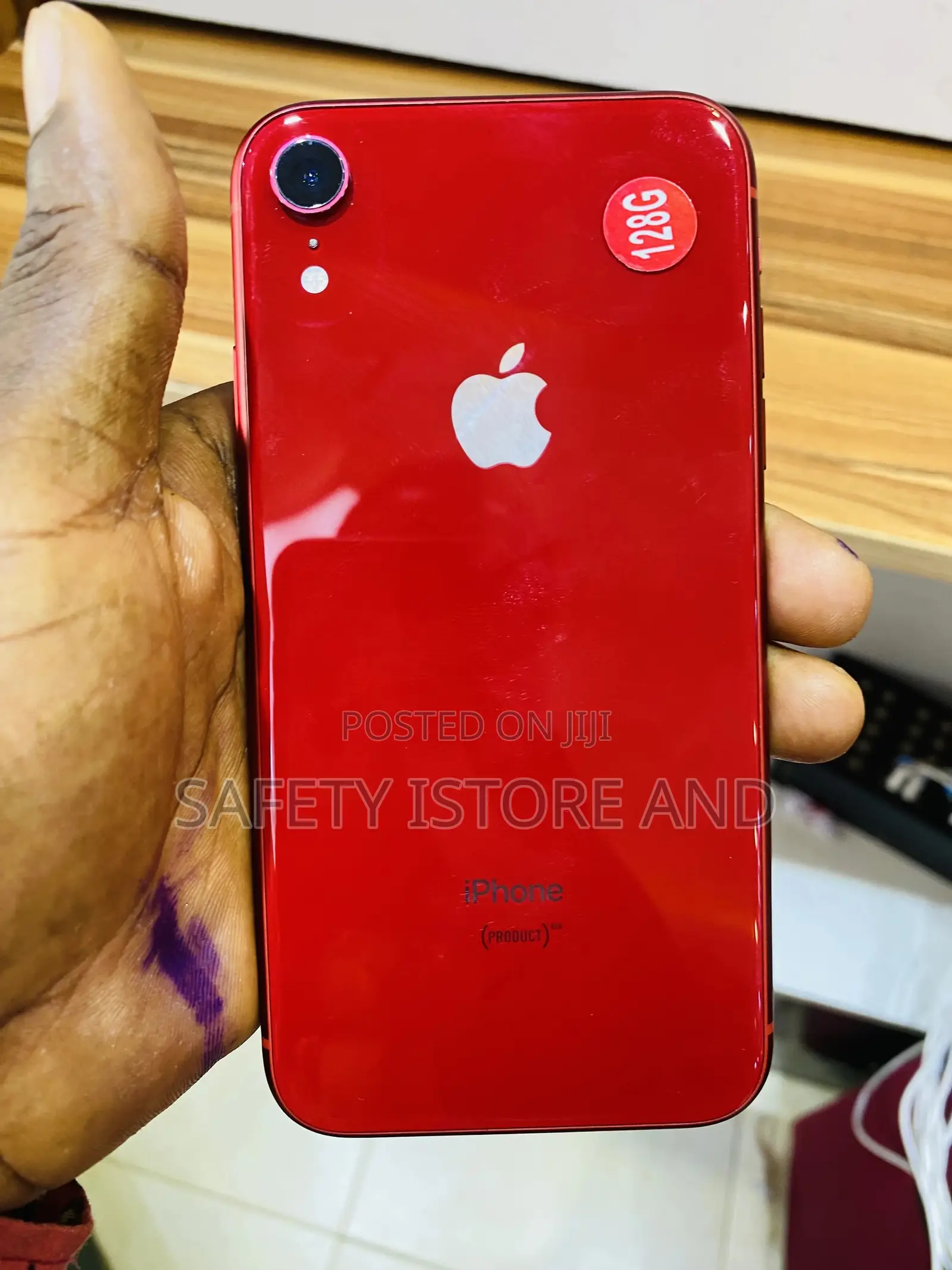 New Apple iPhone XR 128 GB Red