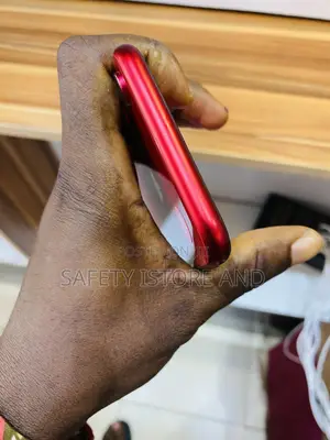 New Apple iPhone XR 128 GB Red