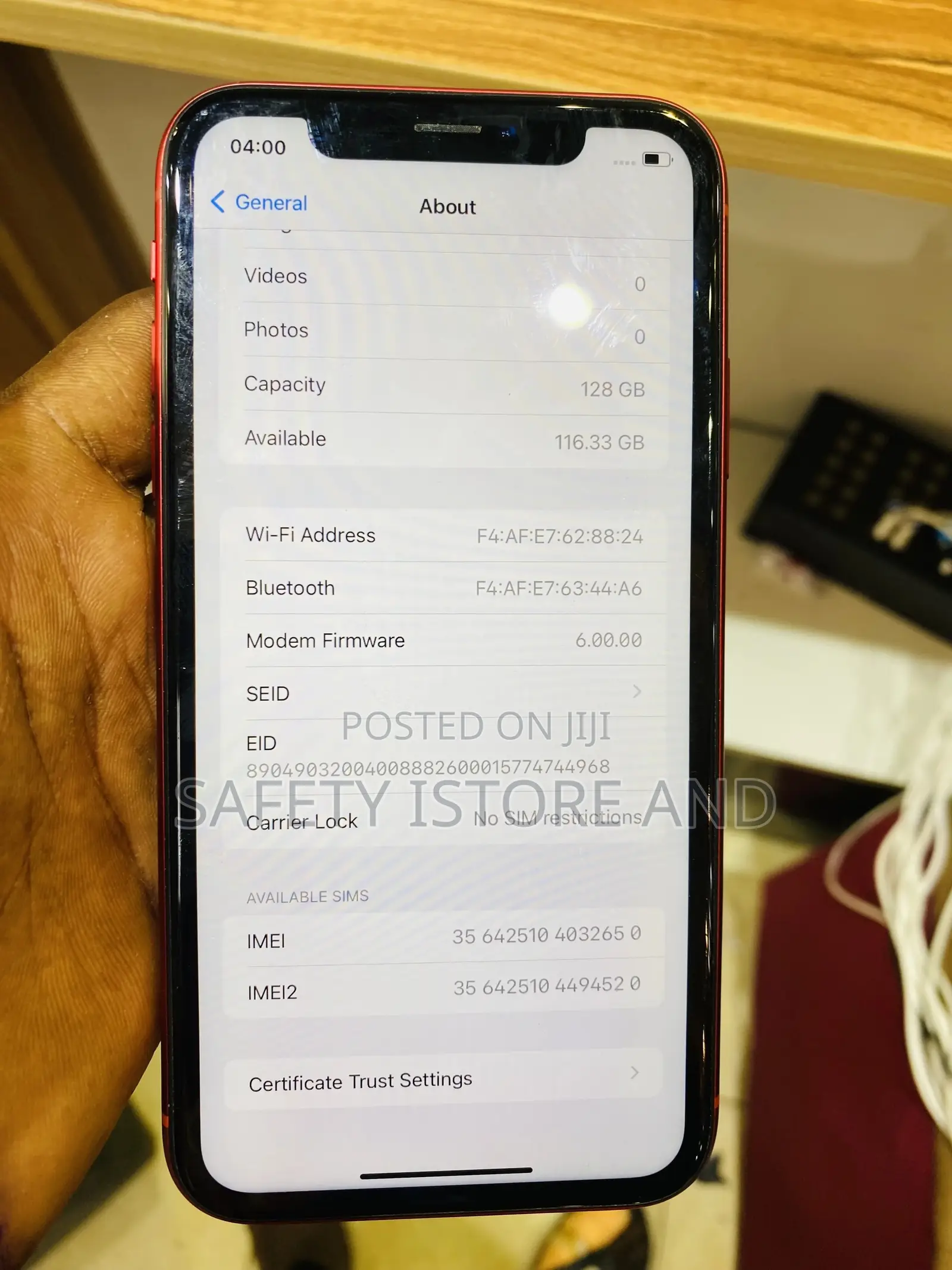 New Apple iPhone XR 128 GB Red