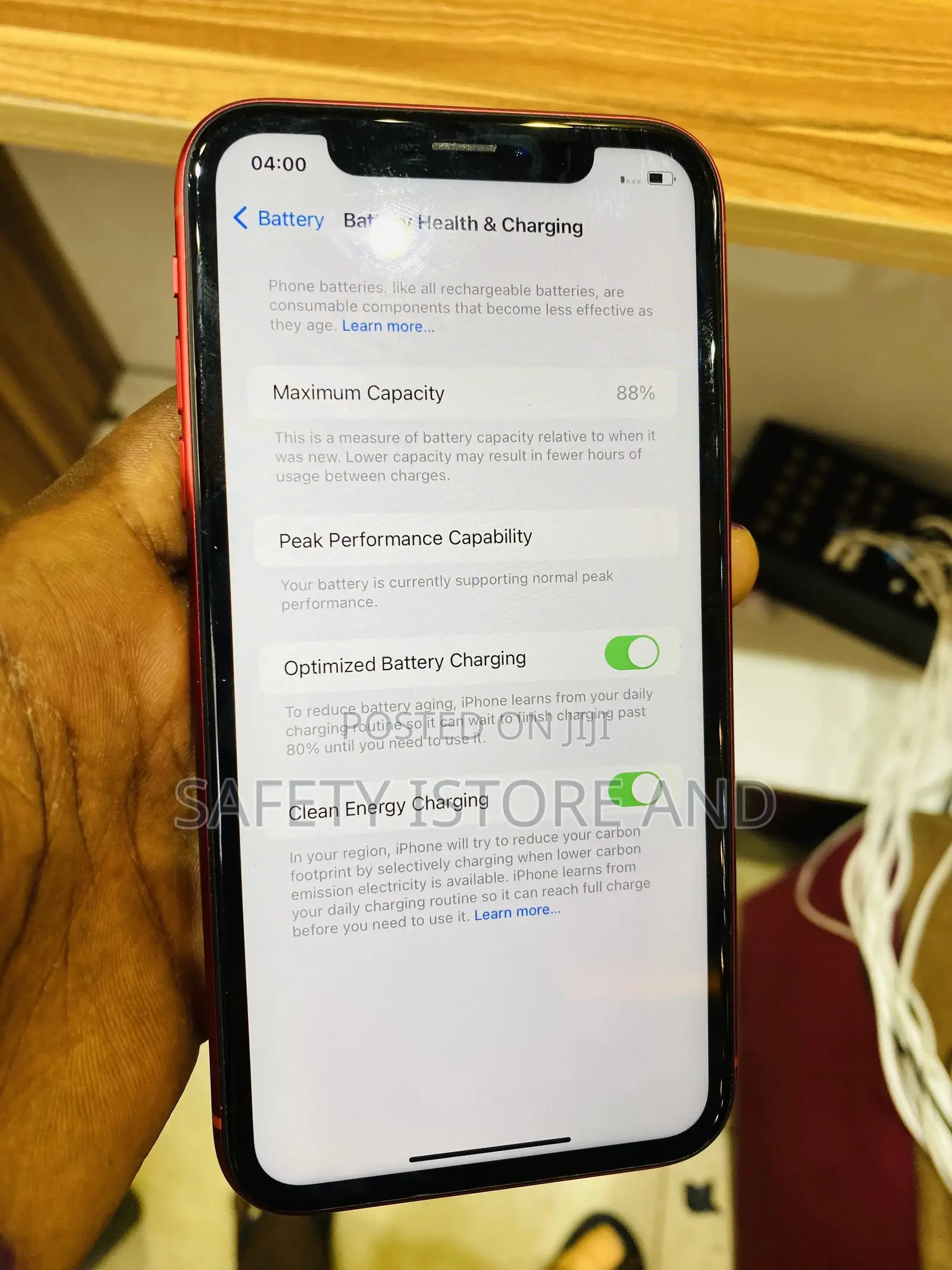 New Apple iPhone XR 128 GB Red