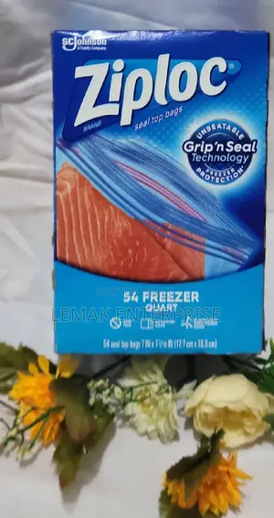 Ziplock Freezer Quart Heavy Duty Bags 54 Pieces