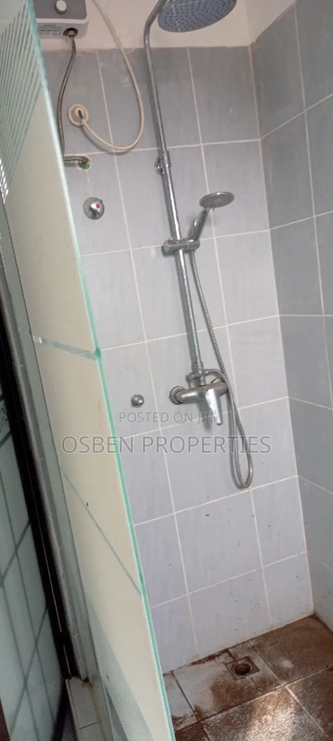2bdrm Apartment in Pleasant Properties, Spintex for rent