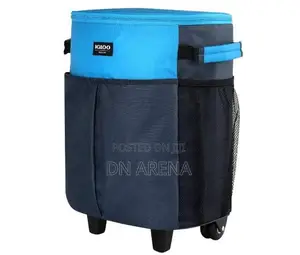 Igloo 32 Can Essentials Roller Cooler
