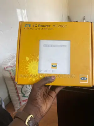 Photo - Brand New Zte Turbonet Router With Unregistered Data Sim