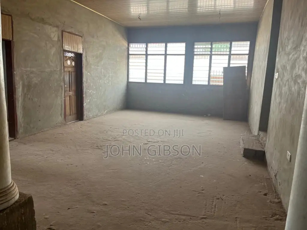 4bdrm House in Ashieye, Frafraha for sale