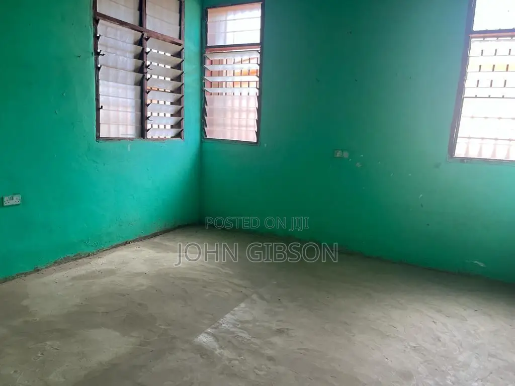 4bdrm House in Ashieye, Frafraha for sale