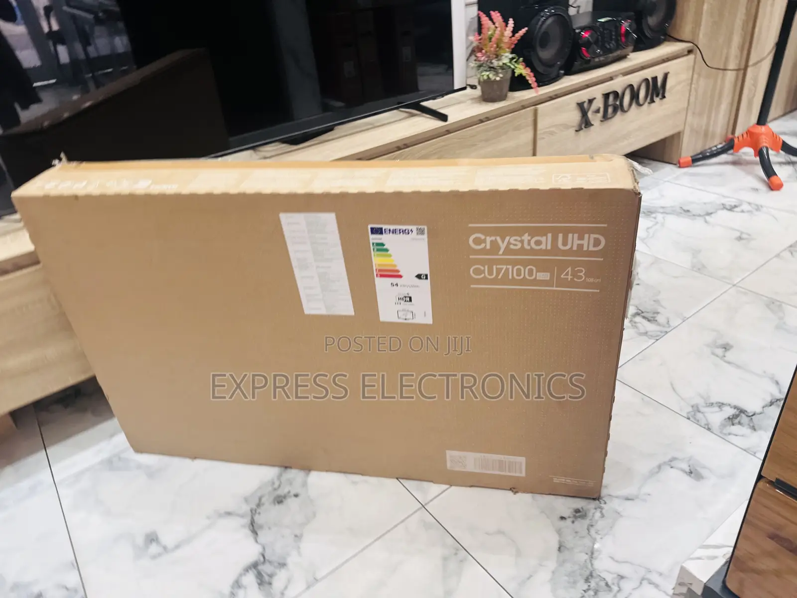 Dynamic Color UHD Smart Samsung 43”Cu7000 Tv