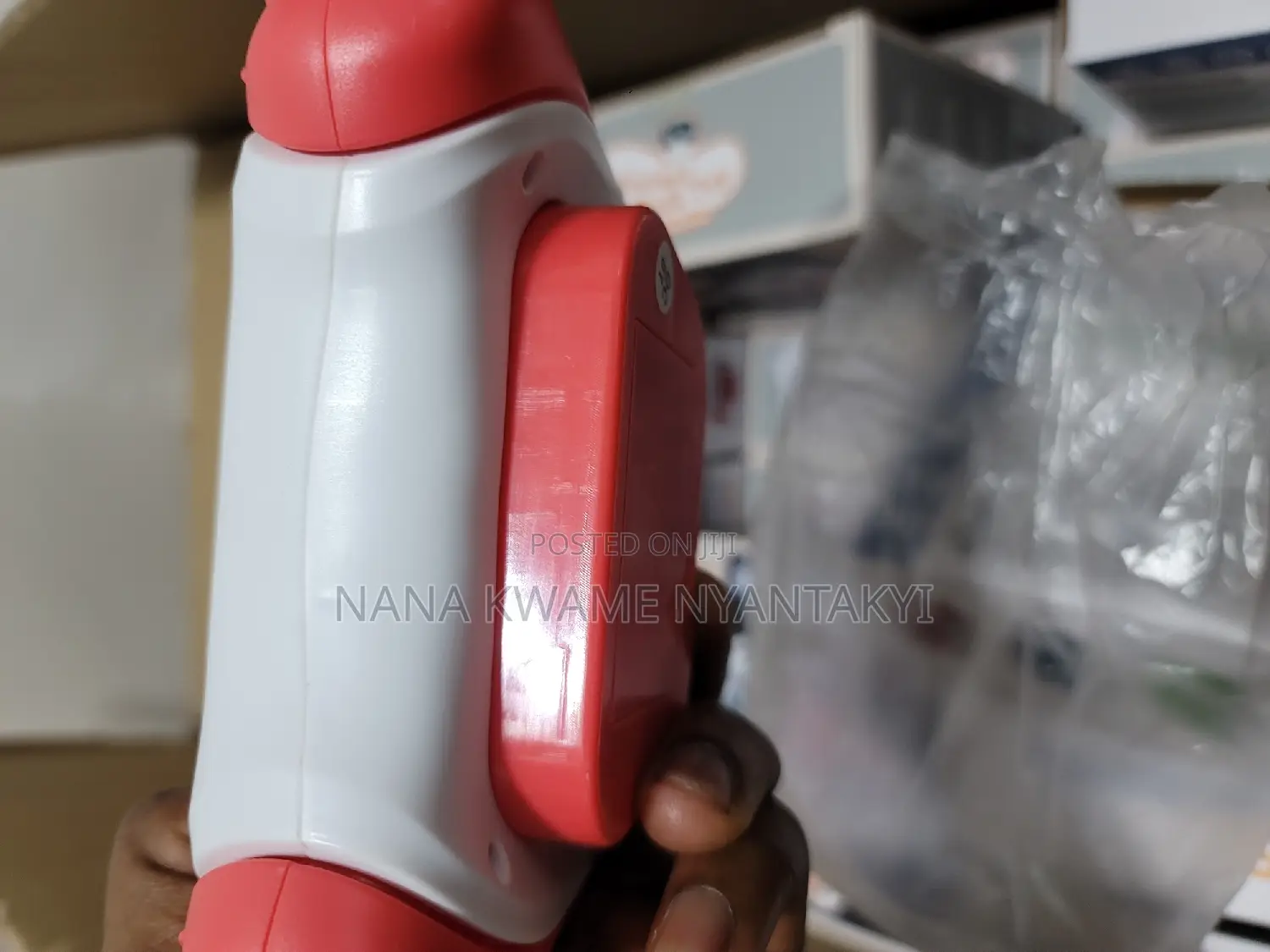 Keep Your Brilliant Kids Busy WTH the New Pop It | Red G-Pad