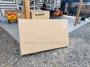 Dynamic Color UHD Smart Glossy Samsung 65”Bu8000
