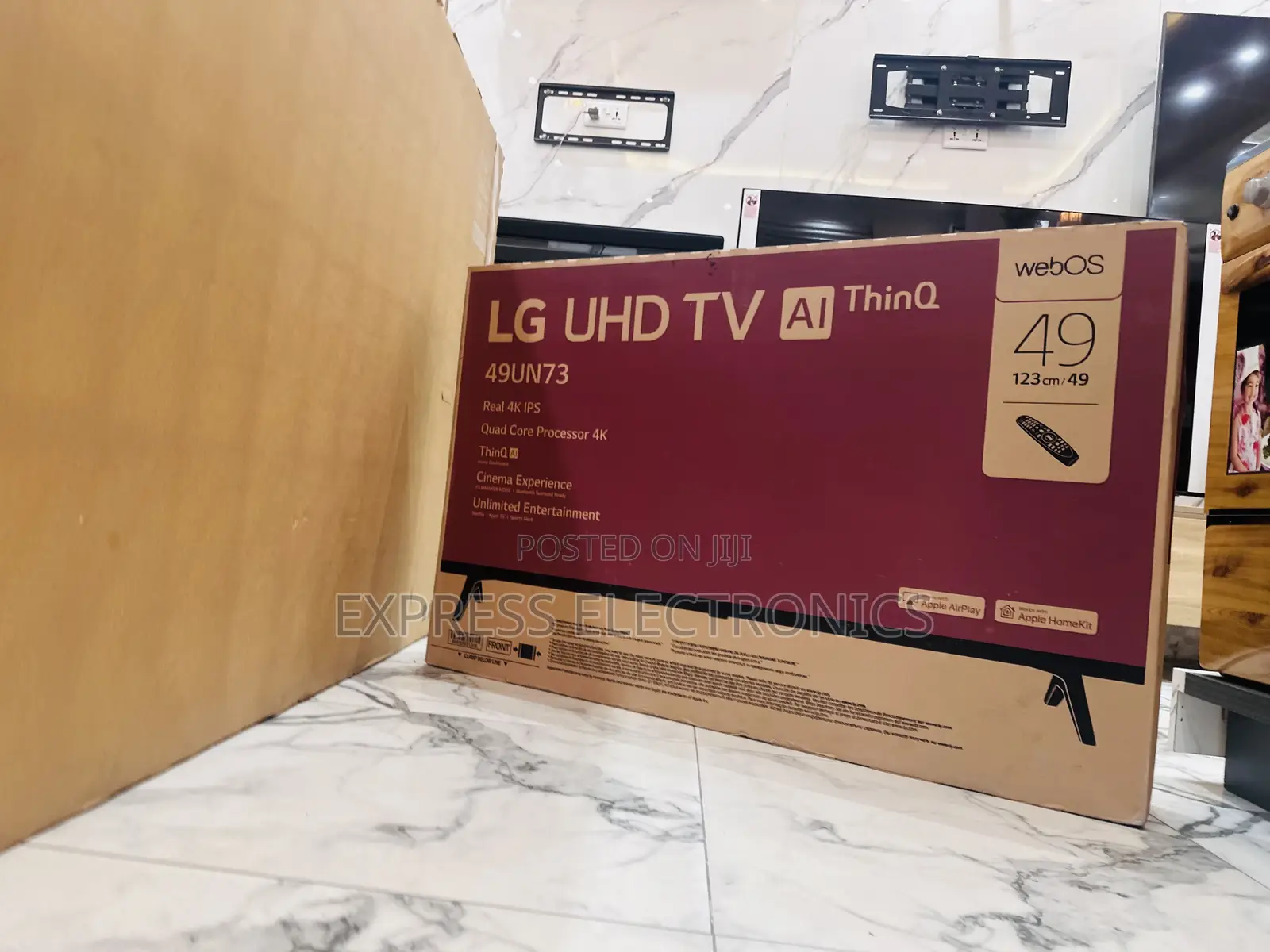 Powerful Display UHD Smart Glossy Samsung 49”UN7340